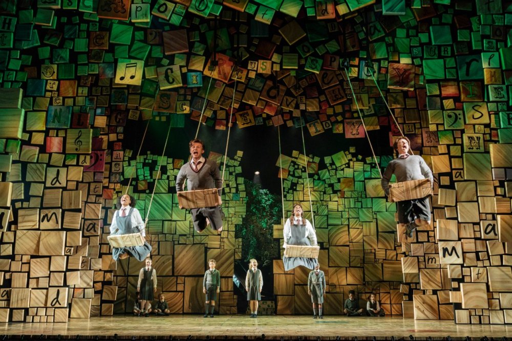 20-RSC Matilda The Musical UK & Ireland Tour. Photo Manuel Harlan.